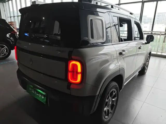 Baojun Yep Plus — Фото автомобиля 6