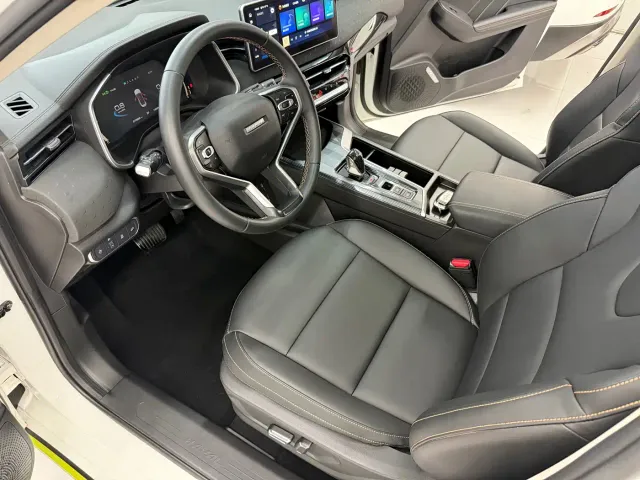 Haval Chitu — Фото автомобиля 10