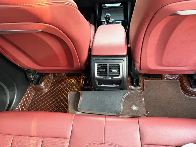 BMW X3 — Фото автомобиля 12