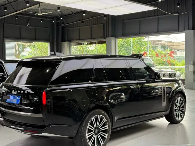 Land Rover Range Rover — Фото автомобиля 4