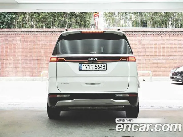Kia Canival Carnival 4 поколение 7 мест Signature — Фото автомобиля 4