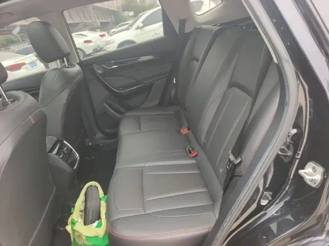 Dongfeng Fengshen AX7 — Фото автомобиля 16
