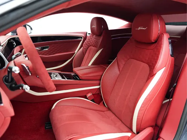 Bentley Continental Plug-in Hybrid — Фото автомобиля 11