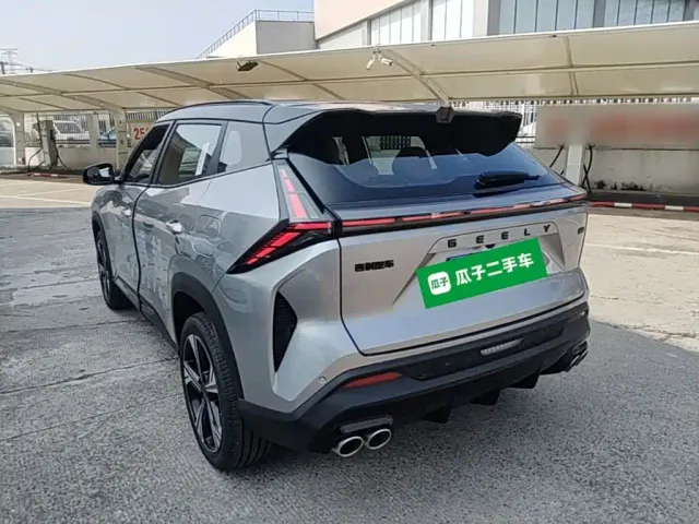 Geely Boyue — Фото автомобиля 4