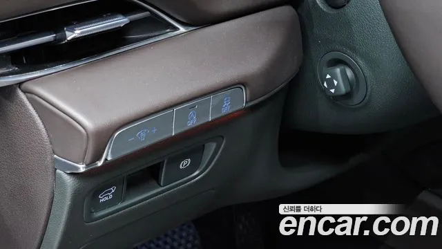 Genesis GV80 — Фото автомобиля 14