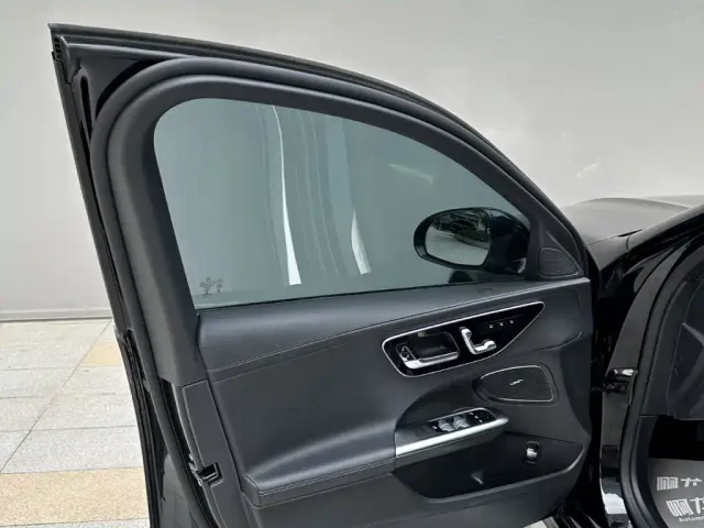 Mercedes-Benz C-Class — Фото автомобиля 12