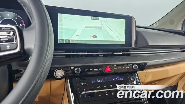 Kia Canival Carnival 4 поколение Дизель 9 мест Signature — Фото автомобиля 12