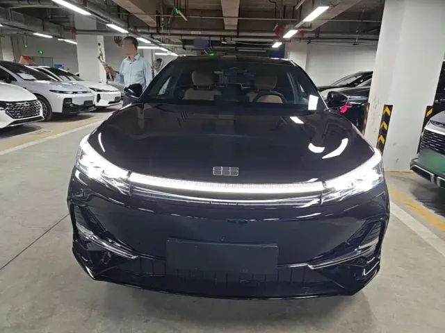 Geely Galaxy A7 — Фото автомобиля 2