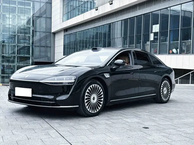 Stelato S9 — Фото автомобиля 2