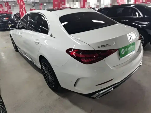 Mercedes-Benz C-Class — Фото автомобиля 4