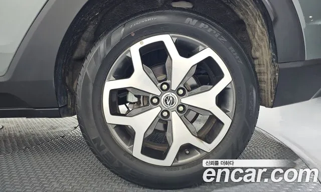 KGM Torres — Фото автомобиля 6