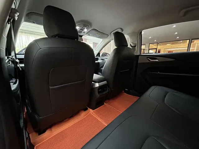 Wuling Starlight — Фото автомобиля 15