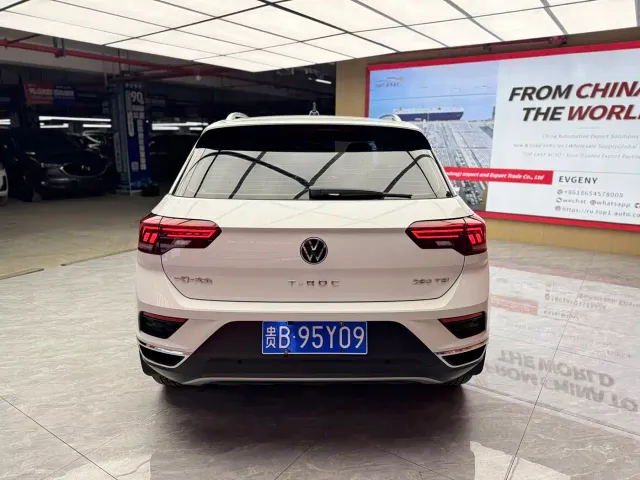 Volkswagen T-Roc — Фото автомобиля 6