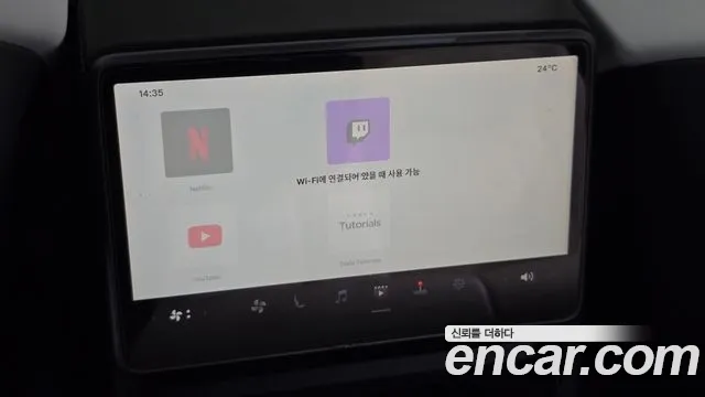 Tesla Model 3 — Фото автомобиля 20