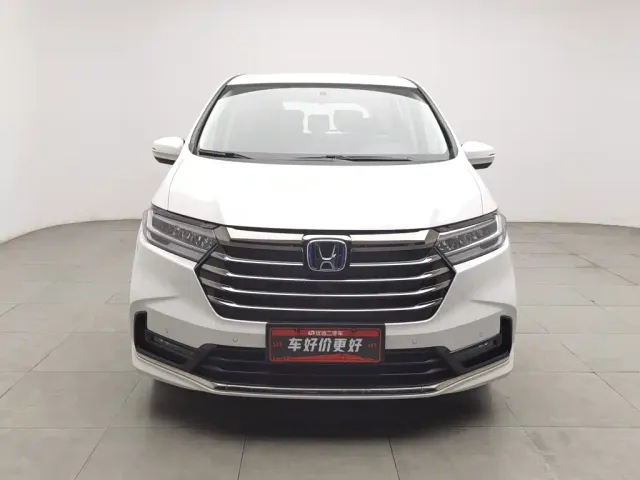 Honda Odyssey — Фото автомобиля 3