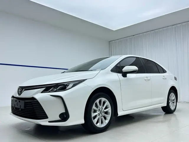 Фотография автомобиля — Toyota Corolla