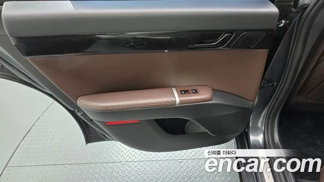 Hyundai Grandeur GN7 — Фото автомобиля 14