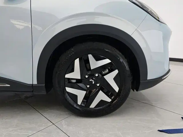 Wuling Bingo S — Фото автомобиля 6