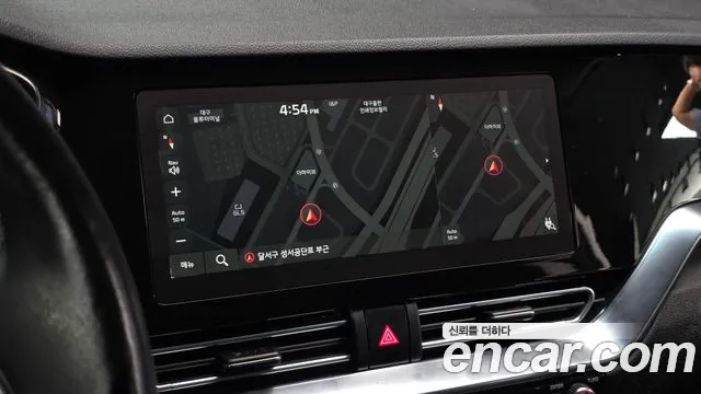 Kia Niro — Фото автомобиля 13