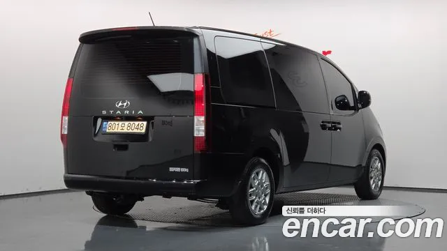 Hyundai Staria — Фото автомобиля 2