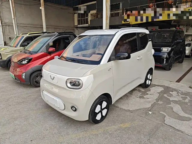 Фотография автомобиля — Wuling Hongguang Mini EV
