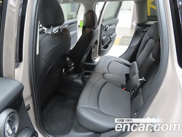 MINI Cooper — Фото автомобиля 18
