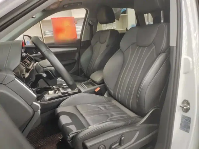 Audi Q5L — Фото автомобиля 14