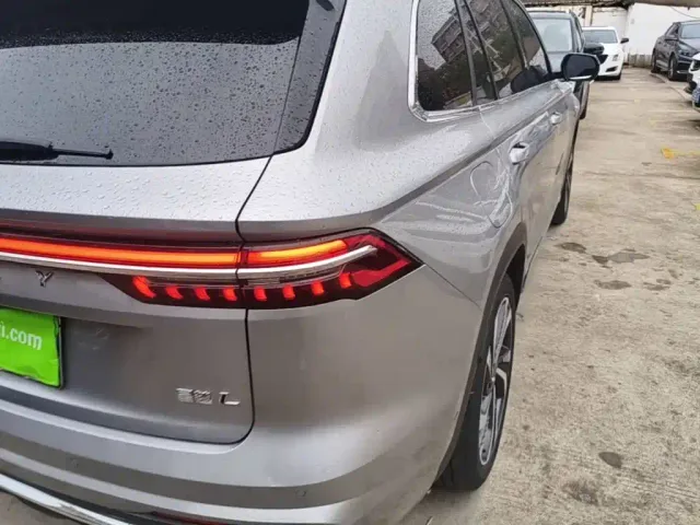 Geely Xingyue L — Фото автомобиля 7