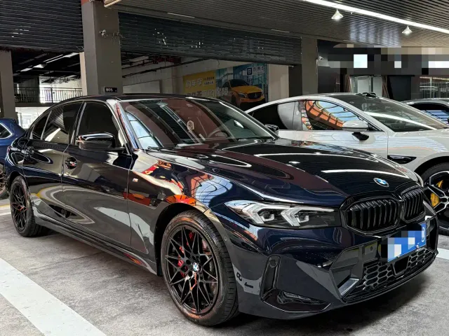 BMW 3 Series — Фото автомобиля 3