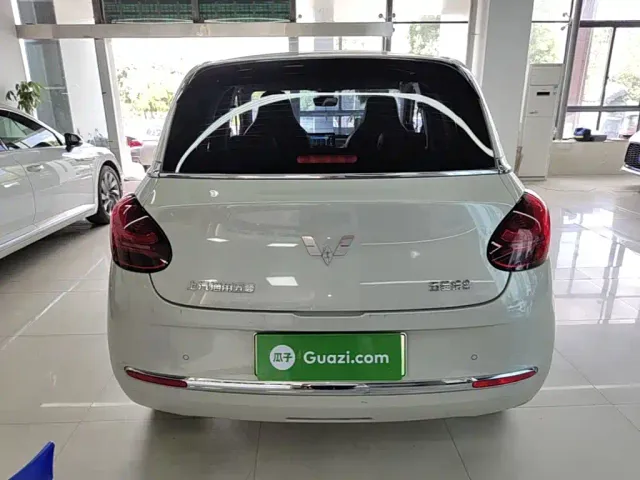 Wuling Bingo — Фото автомобиля 5
