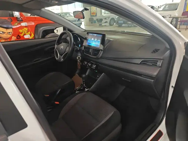 Toyota Vios FS — Фото автомобиля 12