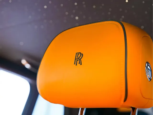 Rolls-Royce Cullinan — Фото автомобиля 18