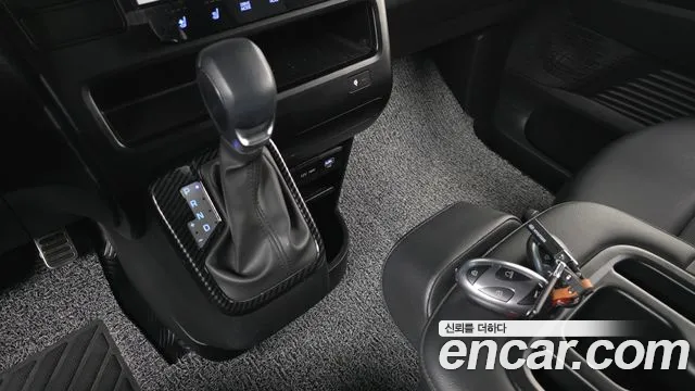 Hyundai Staria — Фото автомобиля 9