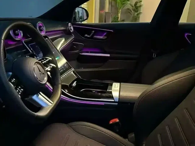 Mercedes-Benz C-Class — Фото автомобиля 4