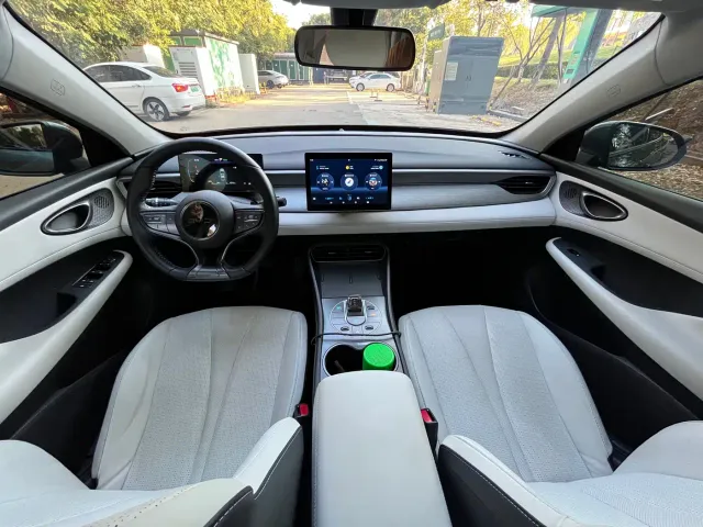 BYD Seal 05 DM-i — Фото автомобиля 15