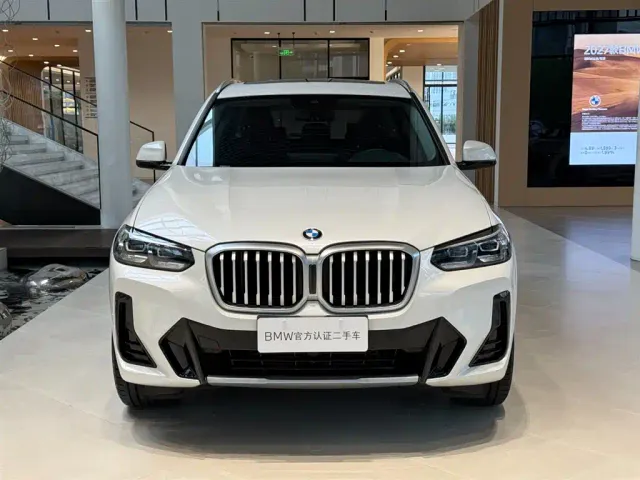 BMW X3 — Фото автомобиля 16