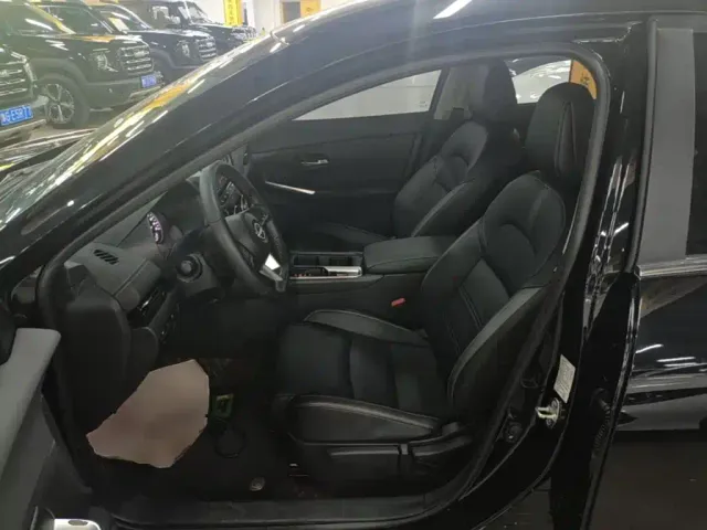 Nissan Sylphy — Фото автомобиля 14