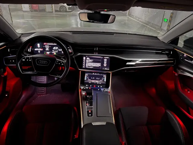 Audi A7L — Фото автомобиля 7
