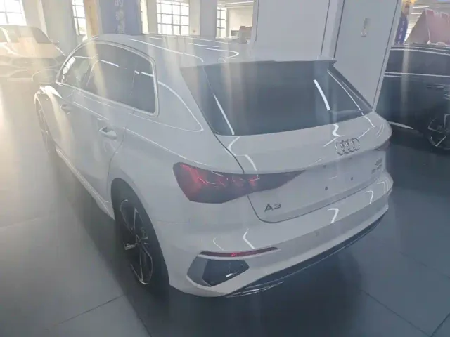 Audi A3 — Фото автомобиля 4