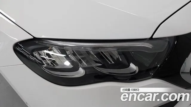 Mercedes-Benz E-Class W214 — Фото автомобиля 9