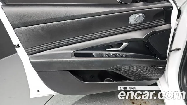 Hyundai Avante CN7 — Фото автомобиля 13
