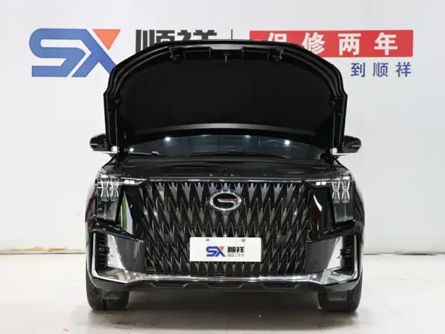 GAC Trumpchi GS8 — Фото автомобиля 18