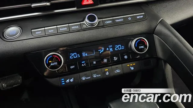 Hyundai AVANTE Avante (CN7) — Фото автомобиля 26