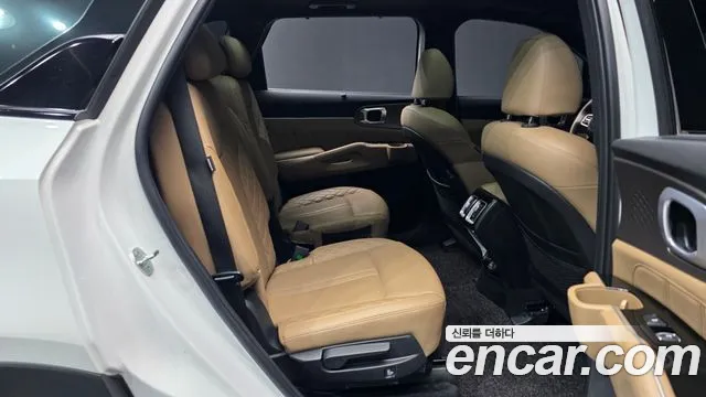 Kia Sorento Новый Sorento 4 поколение Бензин 2.5T 4WD — Фото автомобиля 11