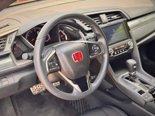 Honda Civic — Фото автомобиля 14