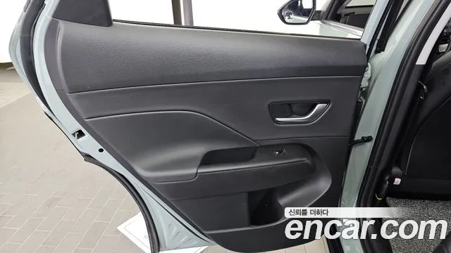 Hyundai Kona — Фото автомобиля 14