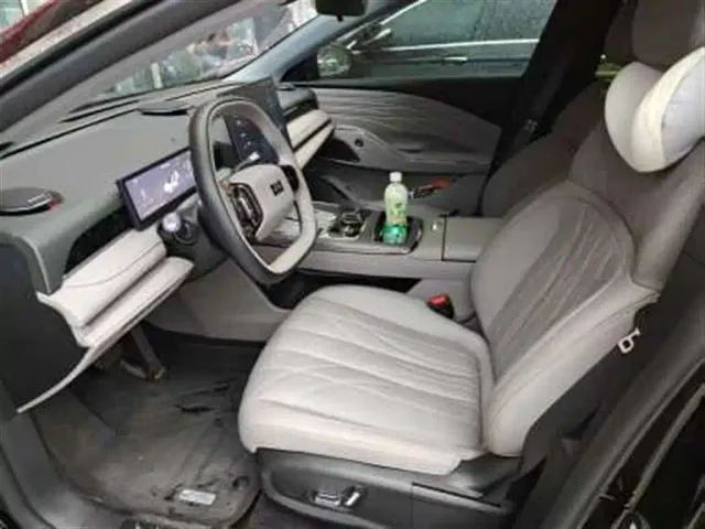 Geely Galaxy Xingyao 8 — Фото автомобиля 6