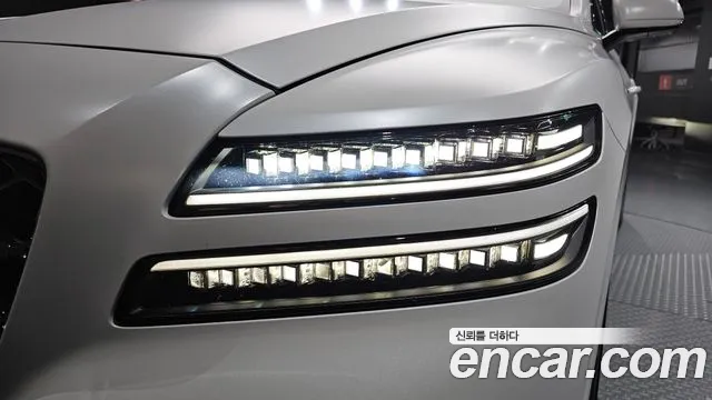 Genesis GV80 Coupe — Фото автомобиля 7