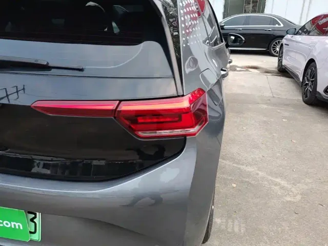 Volkswagen Volkswagen ID.3 2023 Upgraded Pure Intelligence Edition — Фото автомобиля 7