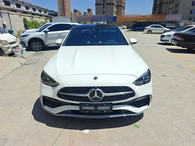 Mercedes-Benz C-Class — Фото автомобиля 2